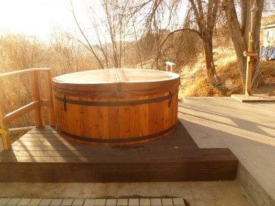 Redwood Geothermal Hot Springs Tub